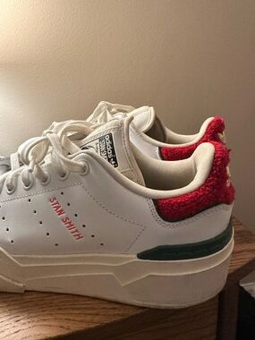 Stan Smith Adidas Limited Edition Bonega 2B Red Heel Green Trim